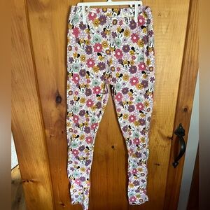 Girls Minnie Mouse leggings..